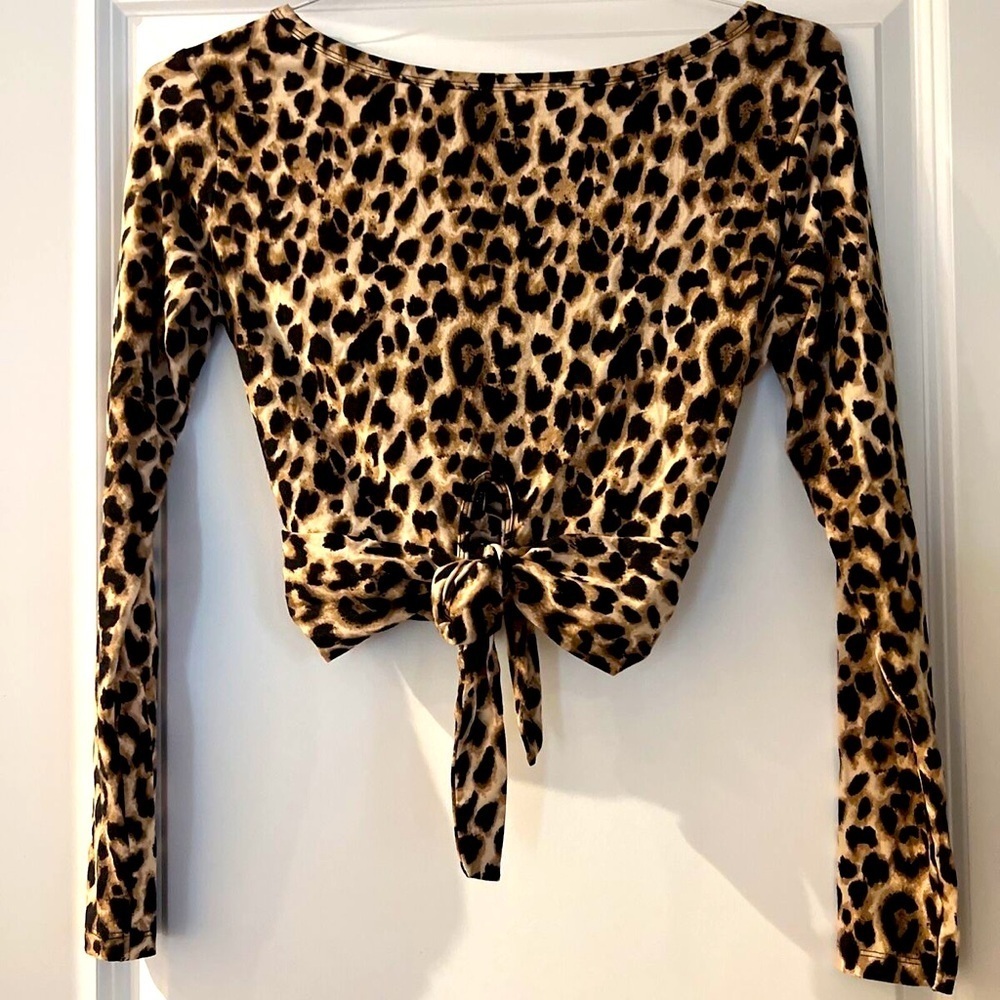 NWOT VS Leopard print crop top
